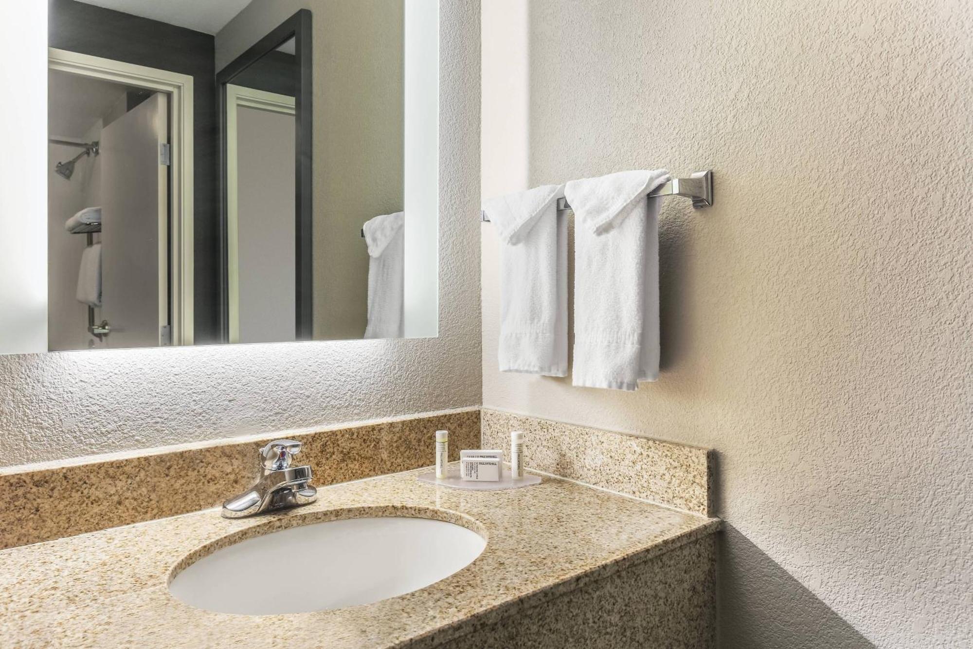 Springhill By Marriott Parmer/tech Ridge 3* Austin